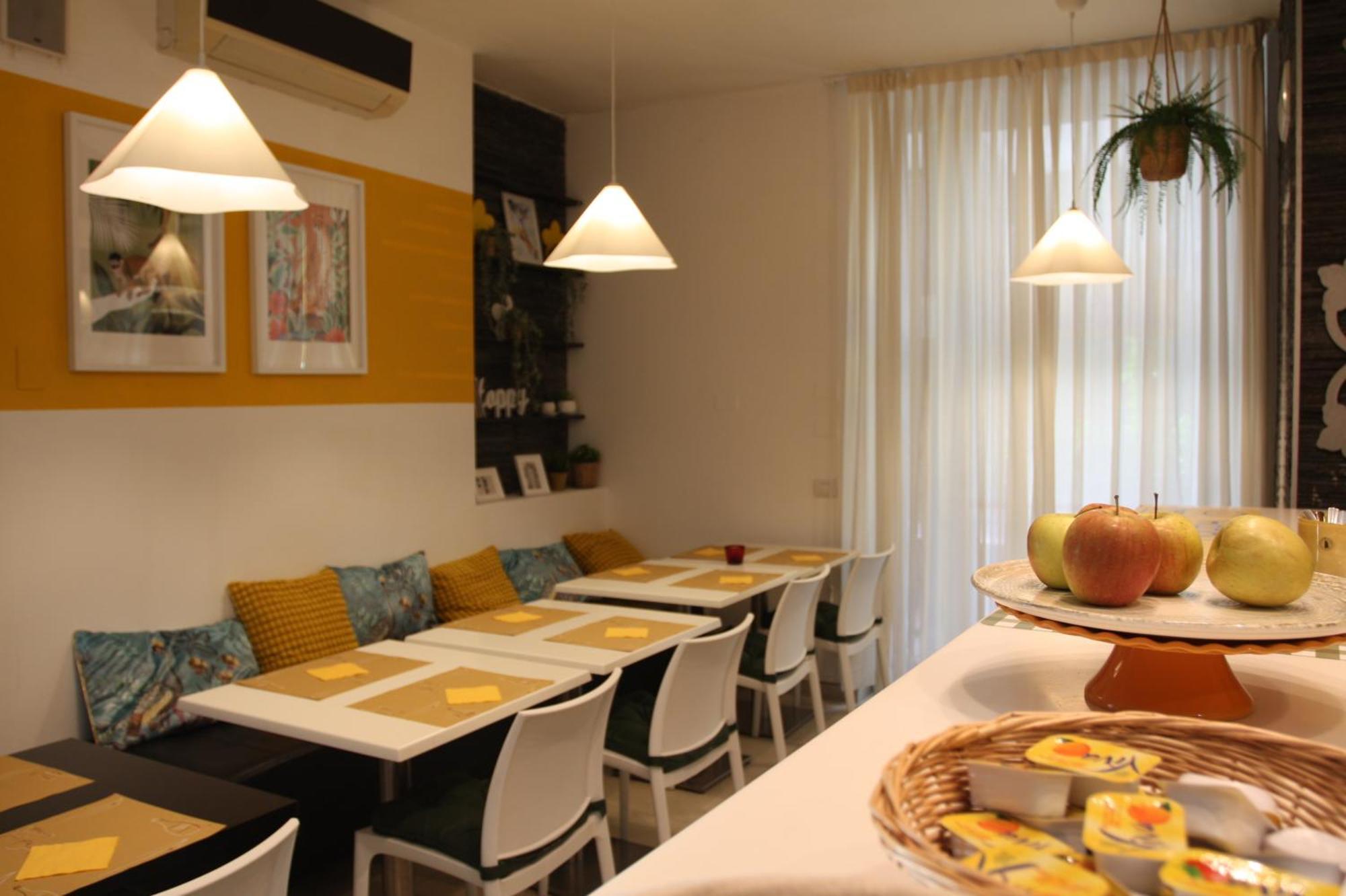 Happy Hotel Atelier Gardone Riviera Centro & Beach Dış mekan fotoğraf